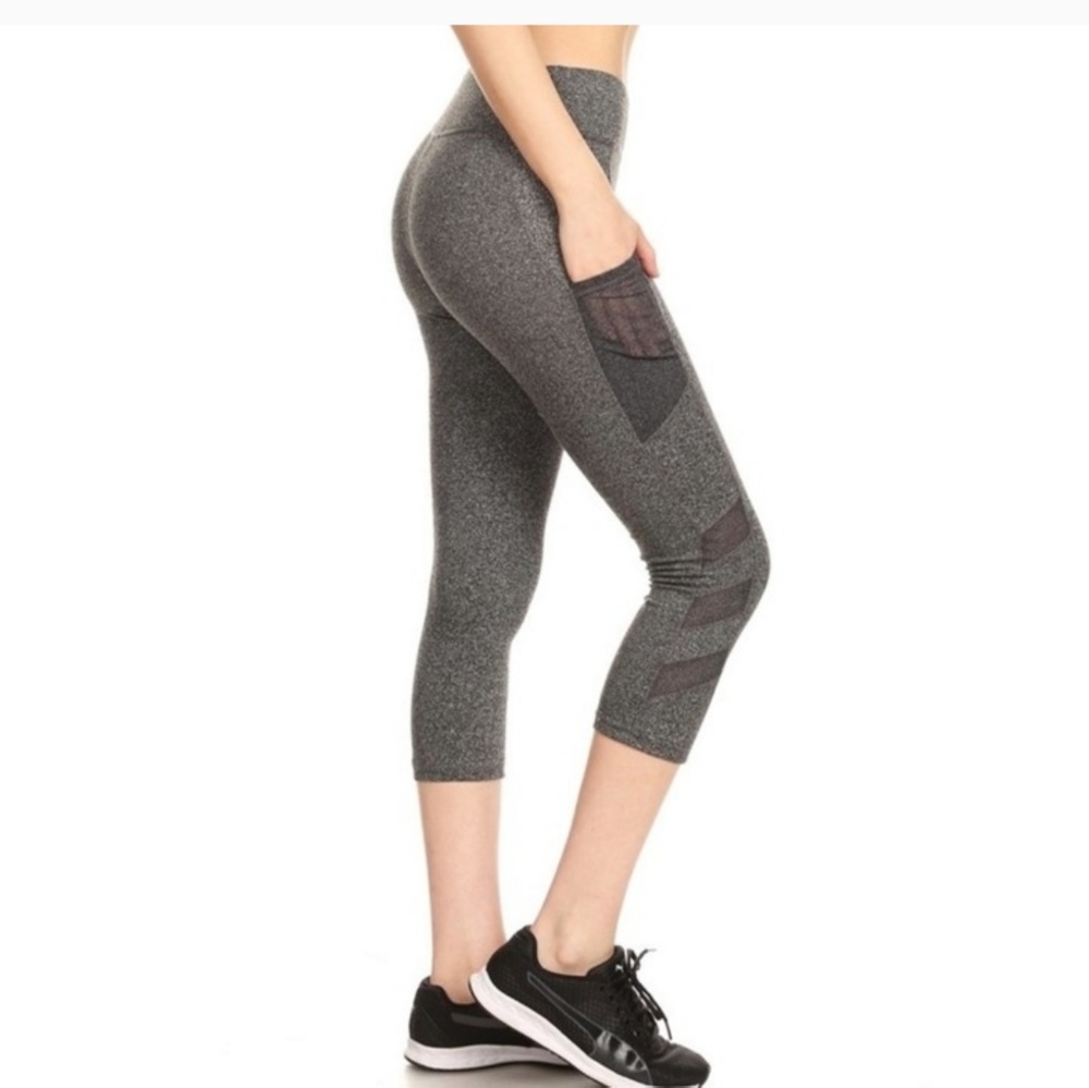 Gray Capri Leggins - Picture 3 of 6